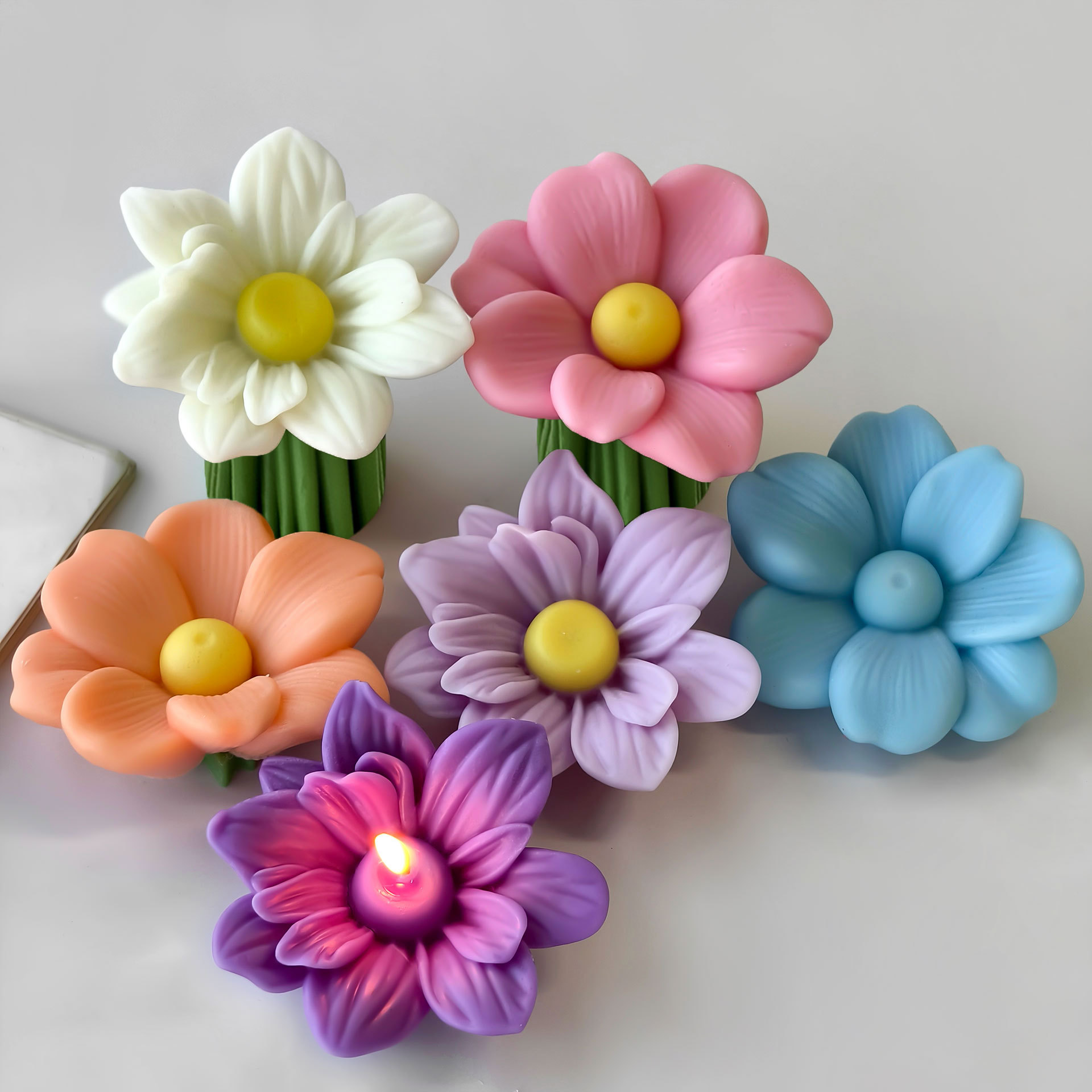 Soap Making Essentials - DIY Flowers Aroma Candle Silicone Mold