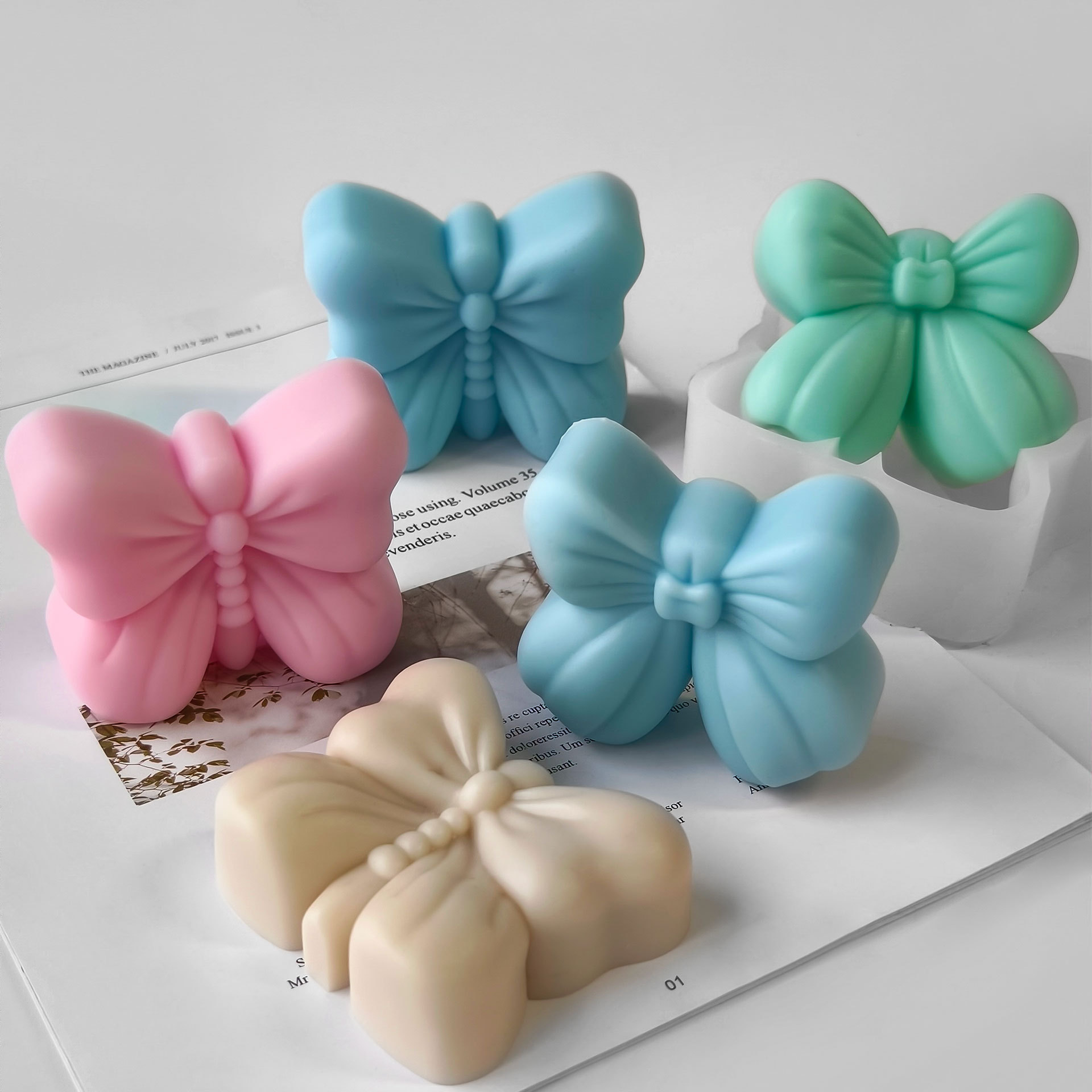 Butterfly Aroma Candle Plaster - огляд і ціна Soap Making Essentials